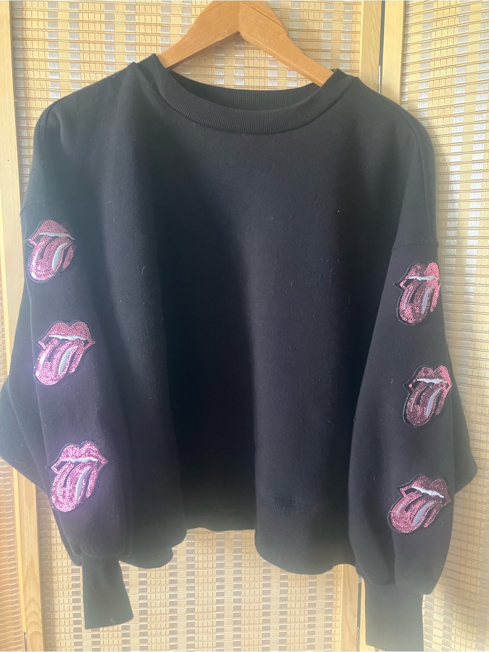 Rolling Stones-style tongue sequin patches